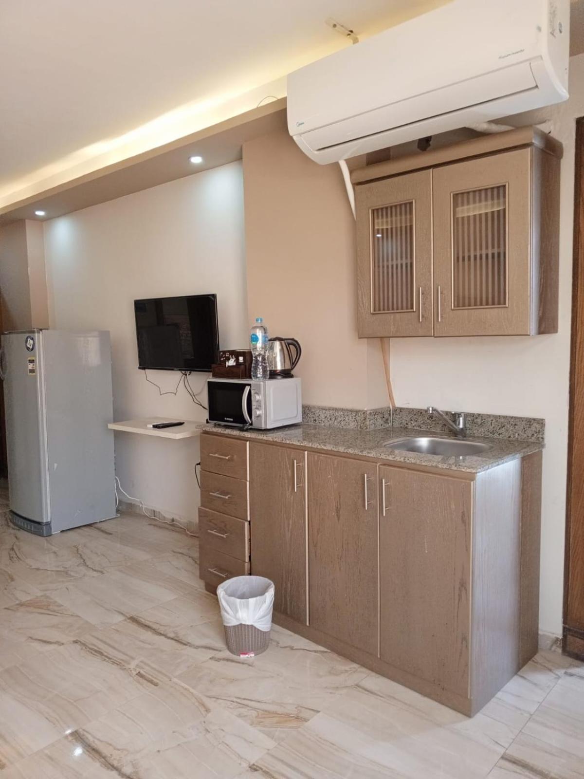 Vision Aarabia Apartment *